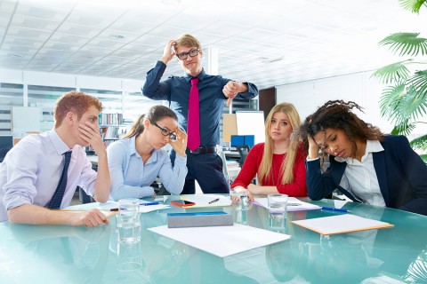 dental-office-staff-meeting